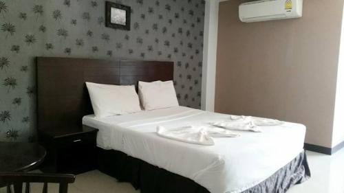 Imagen de la habitación del Hotel Pruksa Siri View. Foto 8
