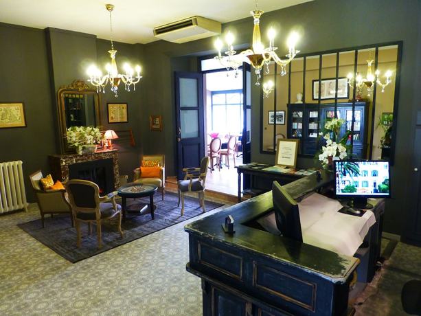 Imagen de los interiores del Hotel Pruly. Foto 14