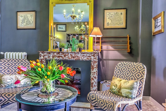 Imagen de los interiores del Hotel Pruly. Foto 17