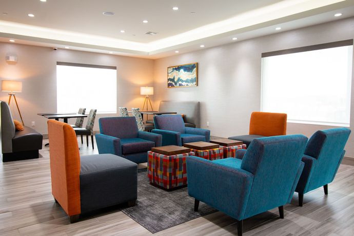 Imagen de los interiores del Hotel Pryor. Foto 12