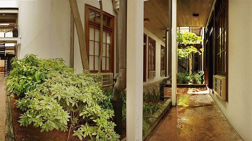 Imagen de los exteriores del Hotel Prytania Park. Foto 4