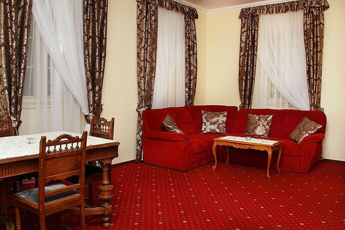 Imagen general del Hotel Przy Oślej Bramie - Zamek Książ. Foto 9