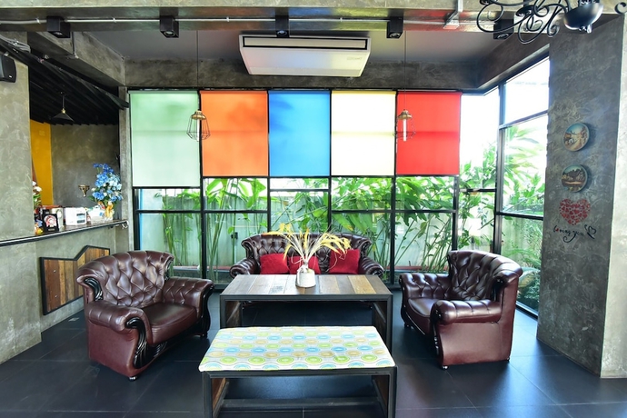 Imagen de los interiores del Hotel Ps Extra. Foto 17