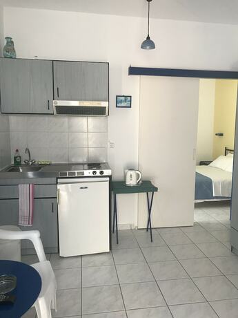 Imagen de la habitación del Hotel Psaras Apartments. Foto 16