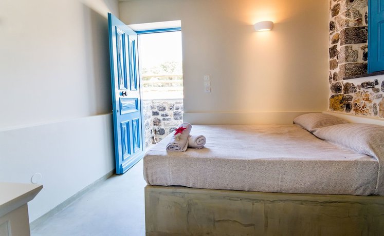 Imagen de la habitación del Hotel Pserimos Villas. Foto 20