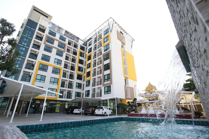 Imagen de los exteriores del Hotel Pt Residence. Foto 8