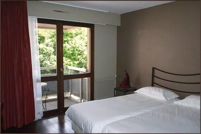 Imagen de la habitación del Hotel P'tit Dej-hotel Aix-les-bains. Foto 8