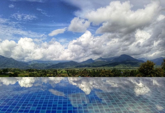 Imagen de la piscina del Hotel Pua De View Boutique Resort. Foto 19