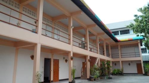 Imagen de la habitación del Hotel Puangchompoo Place. Foto 2