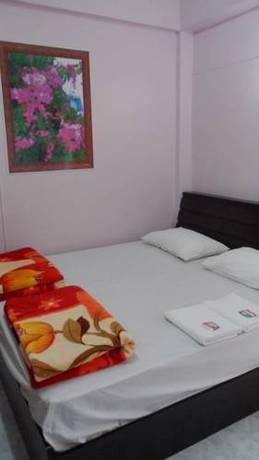 Imagen de los exteriores del Hotel Puangchompoo Place. Foto 16