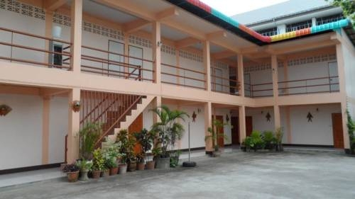 Imagen de la habitación del Hotel Puangchompoo Place. Foto 11
