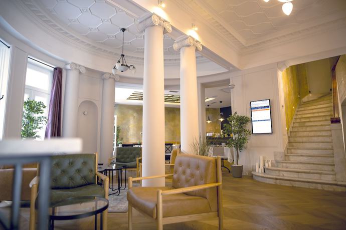 Imagen de los interiores del Hotel Public House. Foto 18