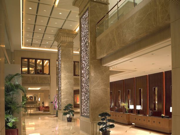 Imagen de los interiores del Hotel Pudong Shangri-la, Shanghai. Foto 9