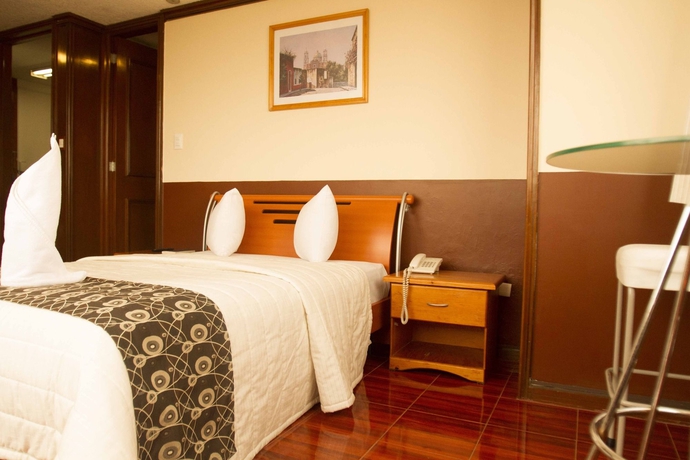 Imagen de la habitación del Hotel Puebla Inn Express. Foto 5