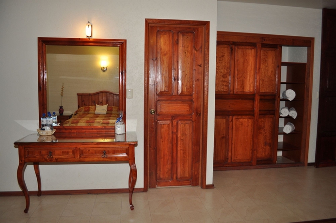 Imagen de la habitación del Hotel Puebla Plaza. Foto 6