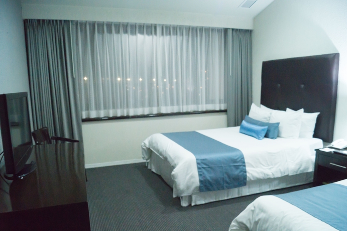 Imagen de la habitación del Hotel Pueblo Amigo Plaza and Casino. Foto 5