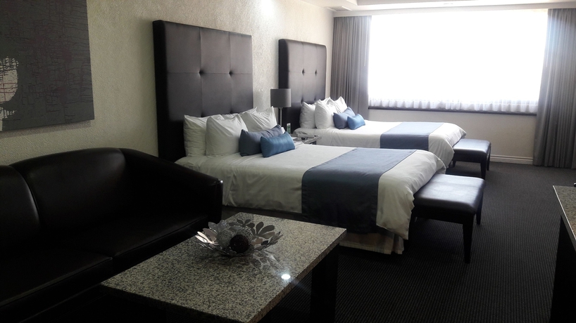 Imagen de la habitación del Hotel Pueblo Amigo Plaza and Casino. Foto 6