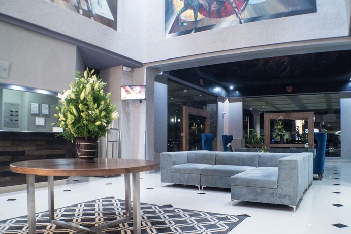 Imagen de los interiores del Hotel Pueblo Amigo Plaza and Casino. Foto 18