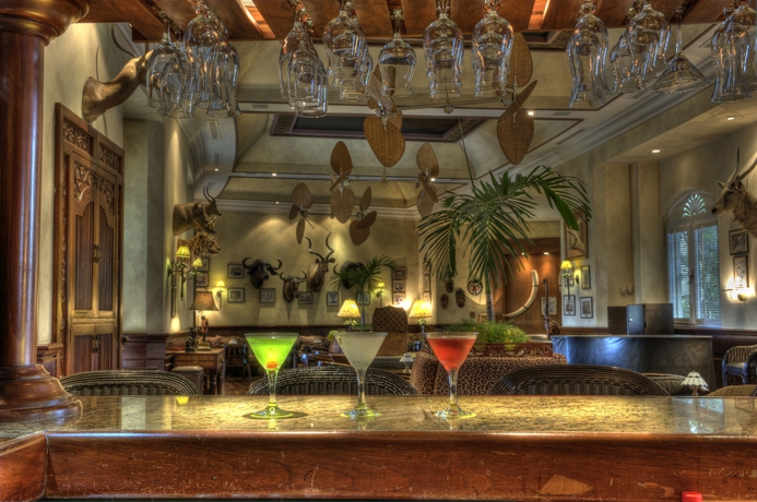 Imagen del bar/restaurante del Hotel Pueblo Bonito Emerald Bay Resort and Spa - All Inclusive. Foto 1