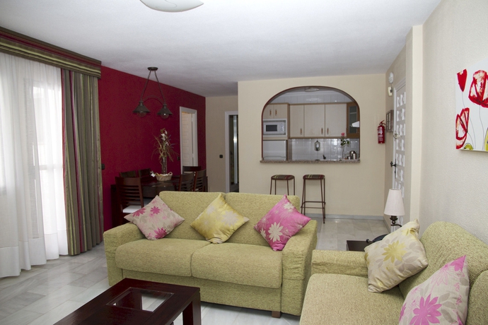 Imagen de los interiores del Hotel Pueblo Evita. Foto 7