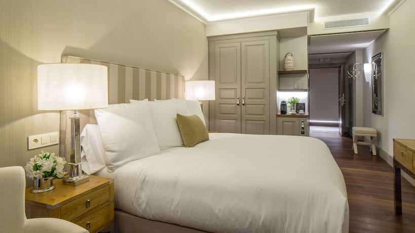 Imagen de la habitación del Hotel Puebloastur Eco-resort Wellness and Spa. Foto 9