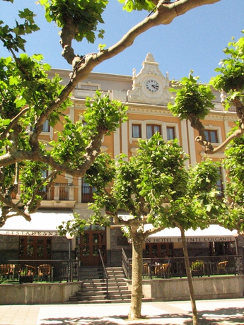 Imagen de los exteriores del Hotel Puente Colgante Boutique. Foto 7