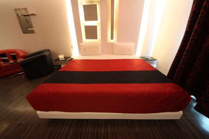 Imagen de la habitación del Hotel Puente Grande. Foto 7