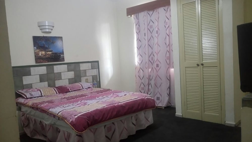 Imagen de la habitación del Hotel Puente Inn. Foto 5