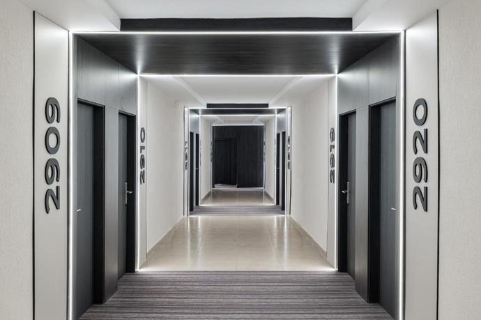 Imagen de los interiores del Hotel Puente Real. Foto 18