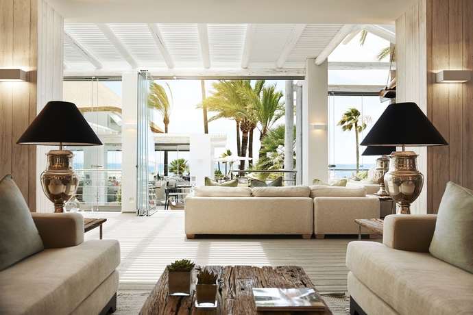 Imagen de los interiores del Hotel Puente Romano Beach Resort. Foto 19