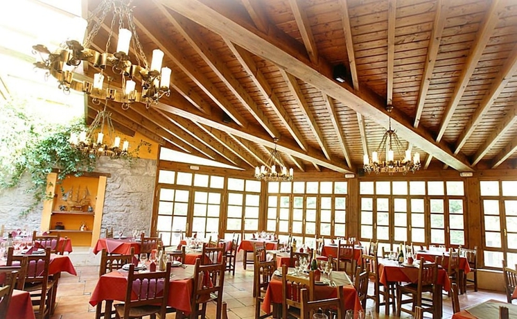 Imagen del bar/restaurante del Hotel Puente Vidosa. Foto 8