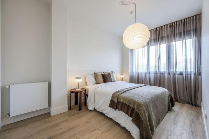 Imagen de la habitación del Hotel Puente de Segovia. Foto 4