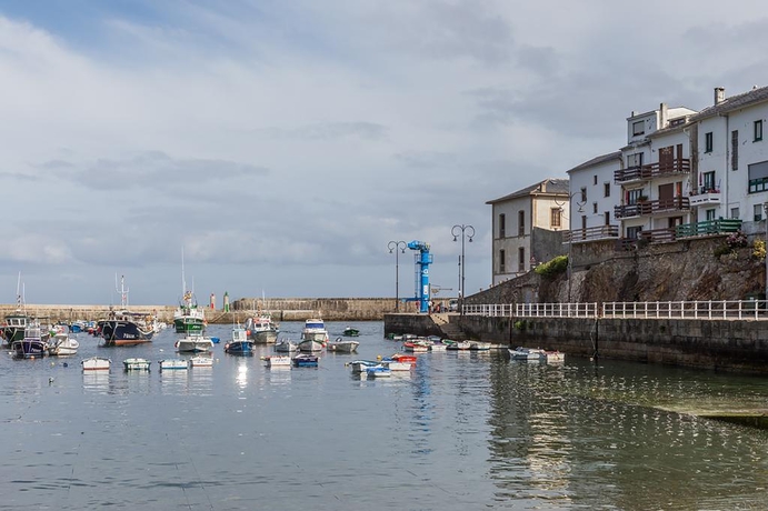 Imagen general del Hotel Puente de los Santos. Foto 8