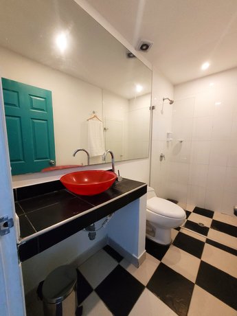 Imagen de la habitación del Hotel Puerta Aqua Hostel. Foto 15