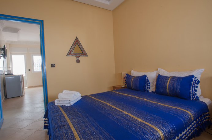Imagen de la habitación del Hotel Puerta Azul. Foto 10