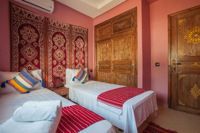 Imagen de la habitación del Hotel Puerta Azul. Foto 14