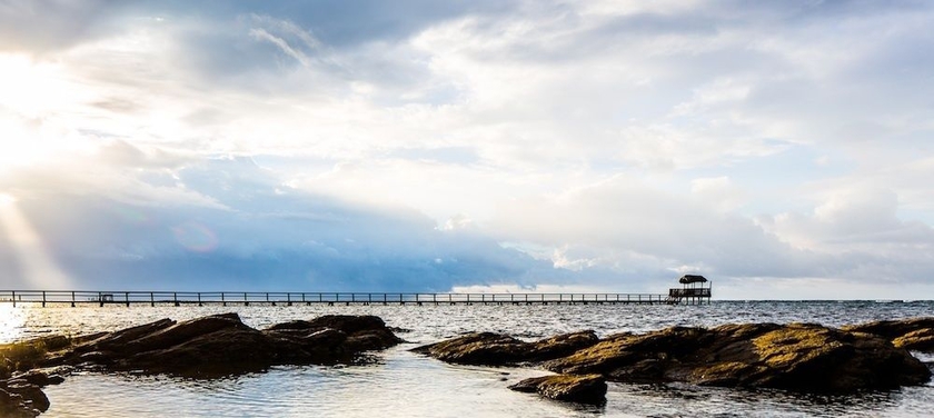 Imagen de los exteriores del Hotel Puerta Azul, Isla de Roatán. Foto 7