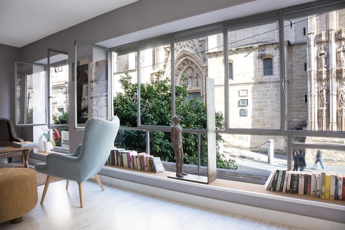 Imagen general del Hotel Puerta Catedral Suites. Foto 13