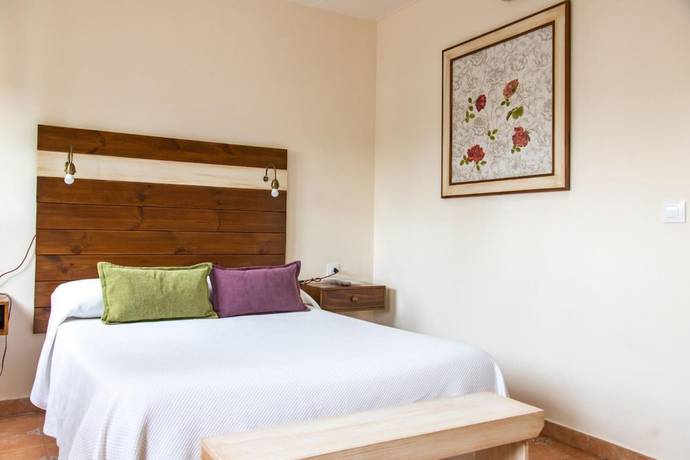 Imagen de la habitación del Hotel Puerta De Algadir. Foto 10