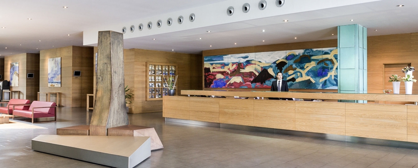 Imagen de los interiores del Hotel Puerta De Bilbao. Foto 12