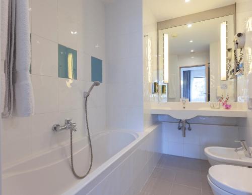 Imagen de la habitación del Hotel Puerta De Bilbao. Foto 6