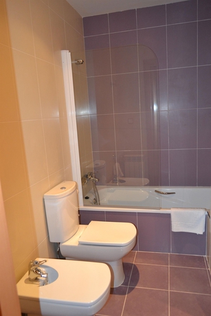 Imagen de la habitación del Hotel Puerta De Cazorla. Foto 7