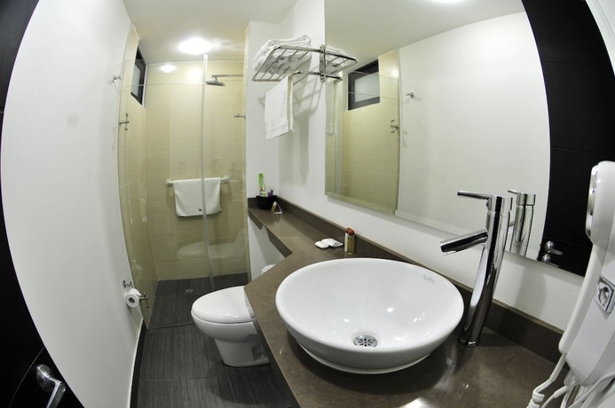 Imagen de la habitación del Hotel Puerta De San Antonio. Foto 5