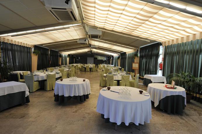 Imagen general del Hotel Puerta De Segovia. Foto 4