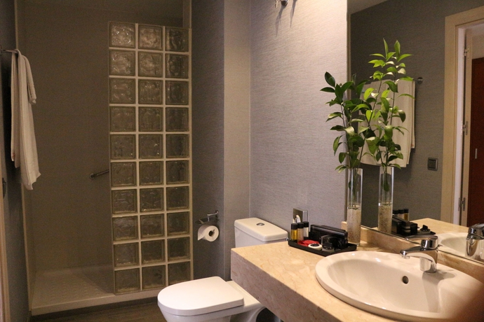 Imagen de la habitación del Hotel Puerta De Toledo. Foto 7