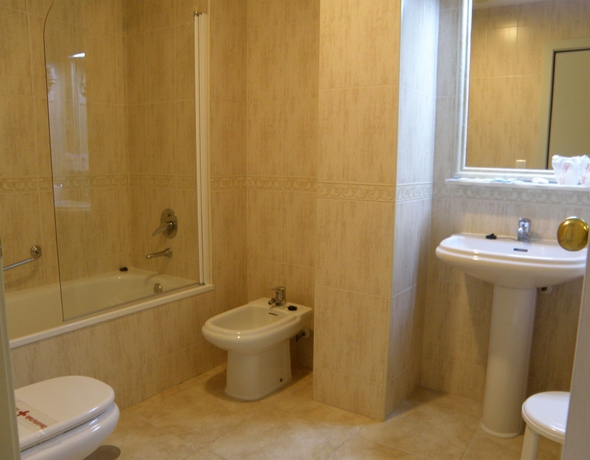 Imagen de la habitación del Hotel Puerta Del Mar, Nerja. Foto 5