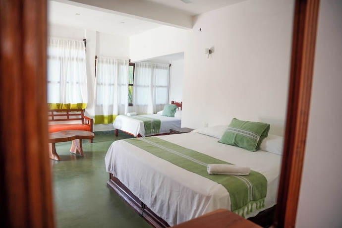 Imagen de la habitación del Hotel Puerta Del Sol, Puerto Escondido. Foto 8
