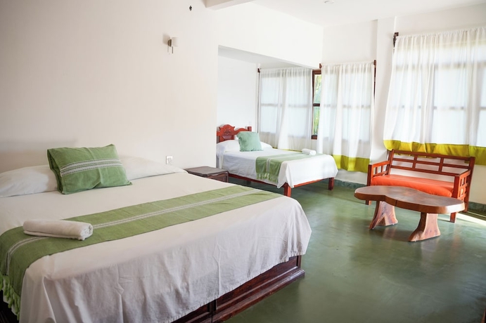Imagen de la habitación del Hotel Puerta Del Sol, Puerto Escondido. Foto 12