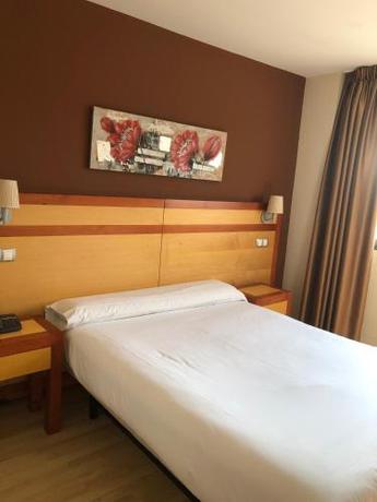 Imagen de la habitación del Hotel Puerta Guadalajara. Foto 4