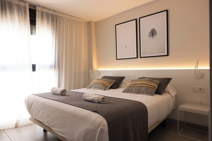 Imagen de la habitación del Hotel Puerta Real. Foto 5